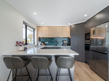 Modern Lifestyle Meets Rural Serenity