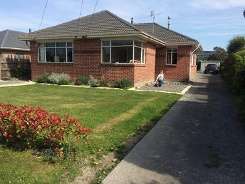 Image 1 of 8