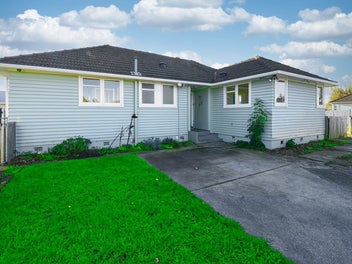 Need four bedrooms? Look no further!