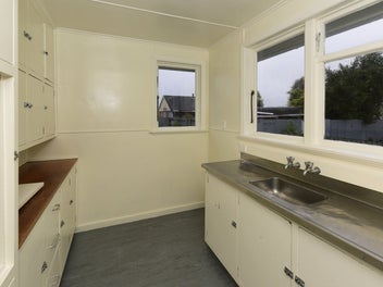Need four bedrooms? Look no further!