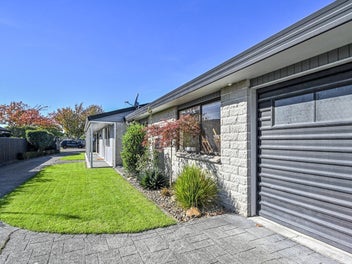 Parkvale pleaser