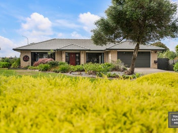 SOLD! Brick & Tile Beauty On Large Corner Site