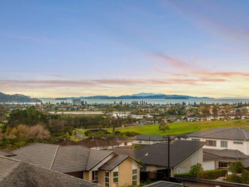 Golden Mile Luxury - Vendors Must Sell