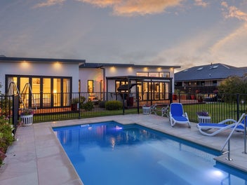 Executive Living in Halkett Grove