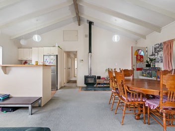 AFFORDABLE FREEHOLD - Add Value!