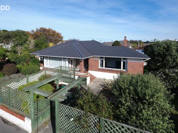 Image 1 of 18