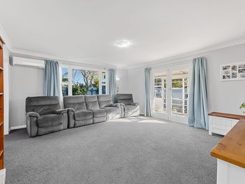 Double Glazed Comfort & Modern Style