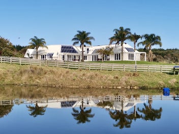 Ultimate Rural Escape with Dual Dwellings
