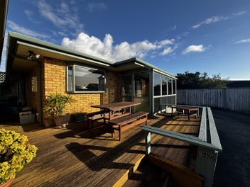 Image 1 of 24