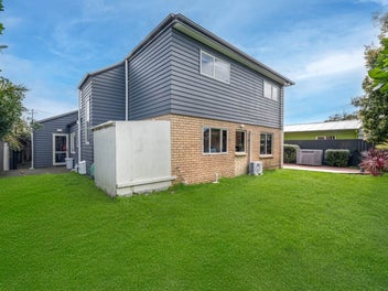Modern Family home in Greenlane