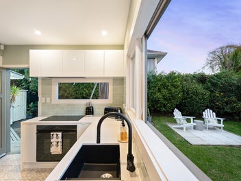 Smart, Stylish & Well Located | TaylorMade.