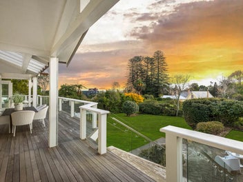 2,233 sqm Legacy Living in Golden Triangle