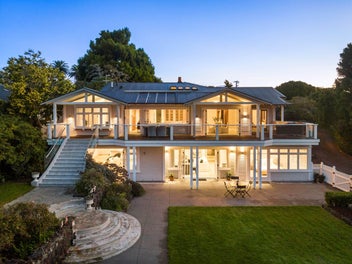 2,233 sqm Legacy Living in Golden Triangle