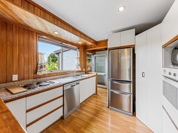 Potential Plus and Freehold!