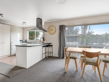 Fantastic Value - Low Maintenance, Prime Location!