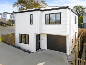 Brand-New, Freehold, Zoned for Westlake