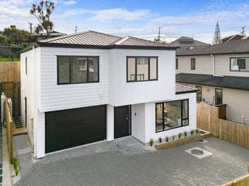 Brand-New, Freehold, Zoned for Westlake