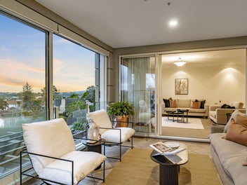 North-Facing, Pet Friendly, City & Water Views