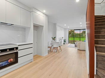 SAFE & SOUND IN PRIME LOCATION GATED COMMUNITY