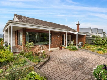 Central Location – Unlock the Potential!