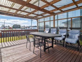 Welcome to a Perfect Family Oasis