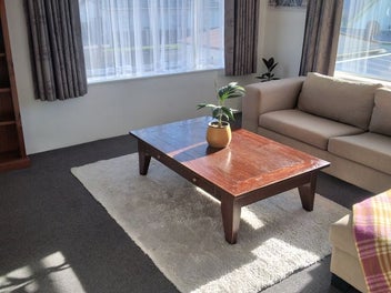 Image 1 of 7