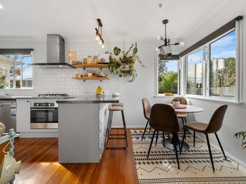 Little treasure – renovated & full of charm