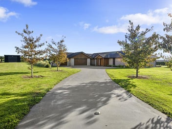 Relaxed Rural Sophistication