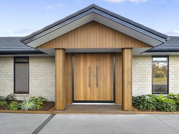 Relaxed Rural Sophistication