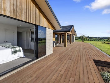 Relaxed Rural Sophistication