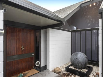 Incredible Space, Endless Possibilities