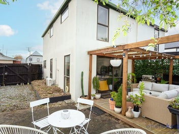 Affordable & Convenient in the Heart of Addington