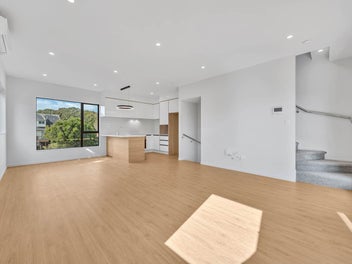 Image 1 of 15