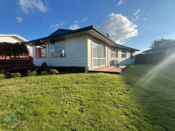 Image 1 of 14