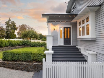 Timeless Luxury, Prime Location