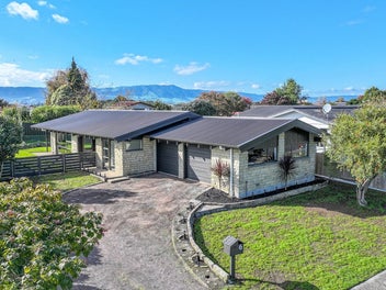 OWNERS KEEN TO SELL