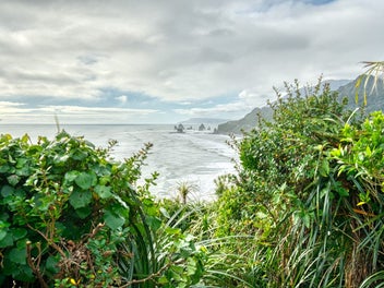 Coast Road Retreat