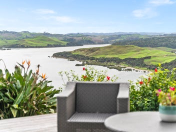Unique Waterfront Opportunity!