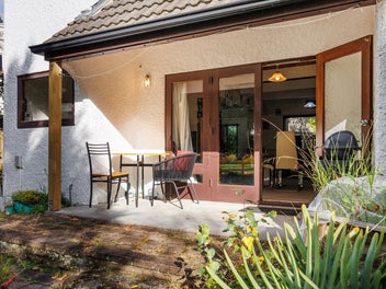 Lagoon view in Premium Hokowhitu