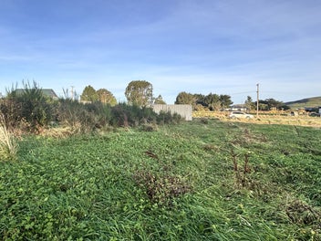 Affordable Section Colac Bay