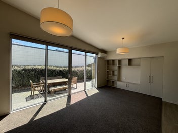 Live in or rent out in this great location!