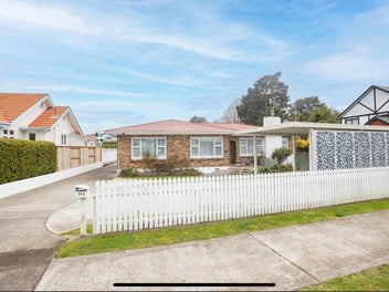 Image 1 of 14