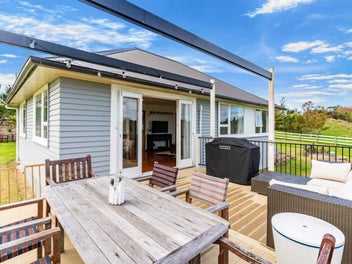 ENTRY LEVEL COUNTRY COTTAGE