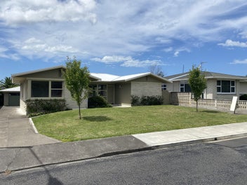 Image 1 of 10