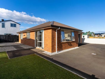 Modern Town House - as good as it gets