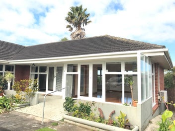 Image 1 of 14