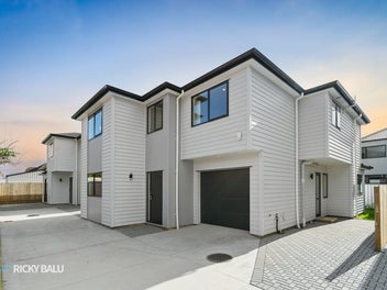 Brand New 5 Bedroom Home