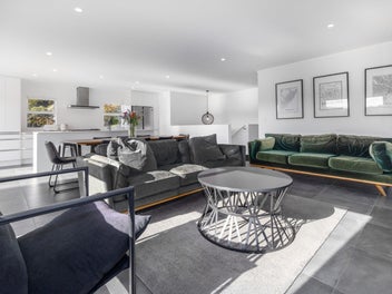 Act Fast! BEO $989,000
