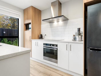 Hidden Halswell Gem, Modern, Sunny & Tucked Away