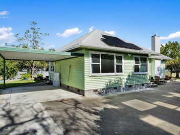 Rural Lifestyle, Urban Convenience